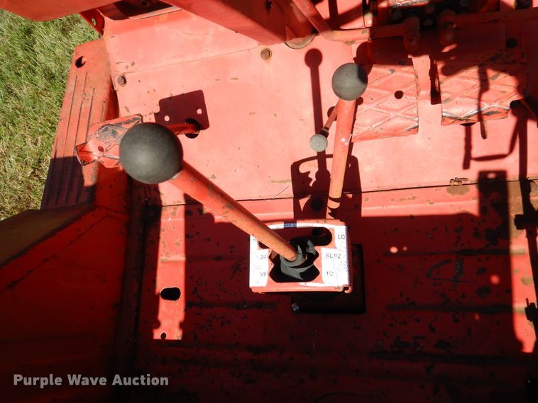 image for item EK9072 Belarus 250AS tractor