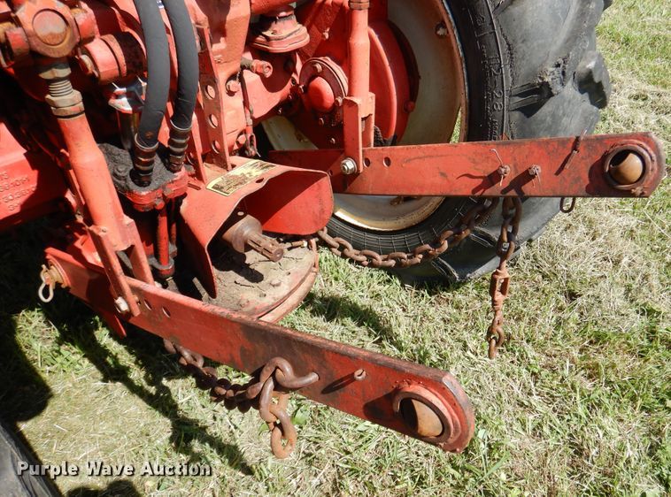 image for item EK9072 Belarus 250AS tractor