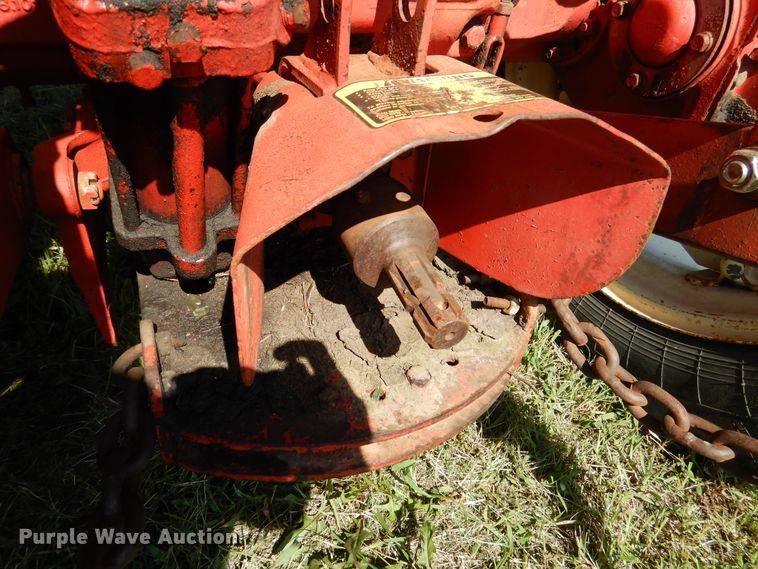 image for item EK9072 Belarus 250AS tractor