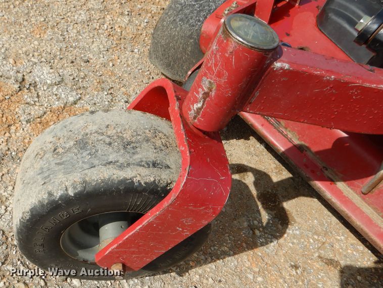 image for item EK9081 2014 Toro 74926 6000 series ZTR lawn mower