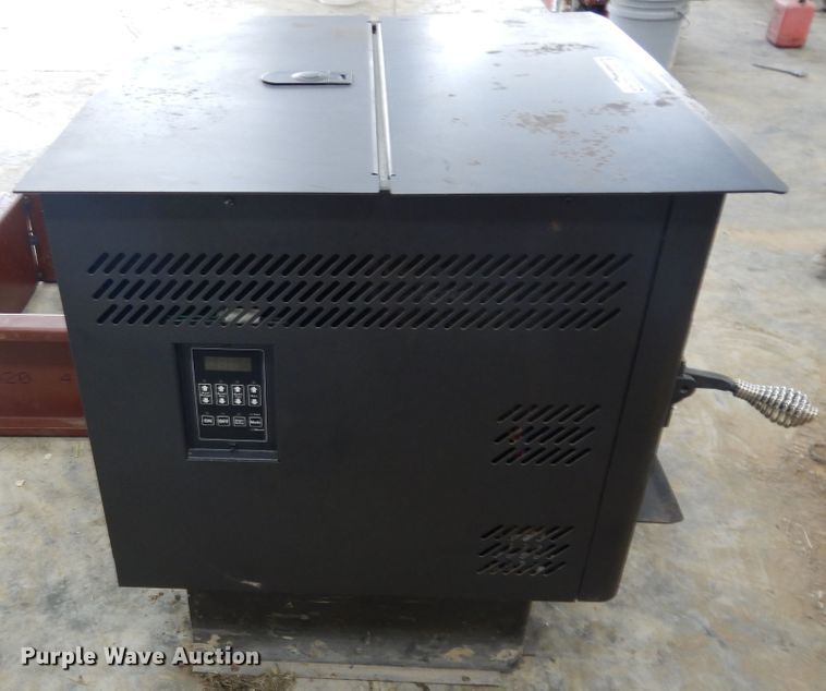 image for item EK9083 American Harvester 6039T pellet stove