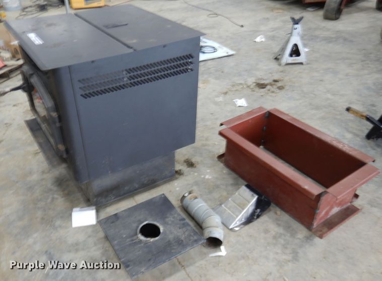 image for item EK9083 American Harvester 6039T pellet stove