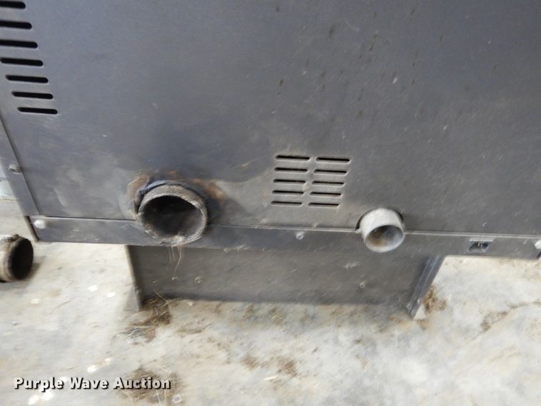 image for item EK9083 American Harvester 6039T pellet stove