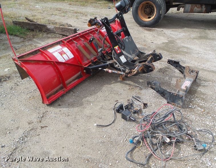 image for item EM9217 Boss RT3 Straight Blade snow plow