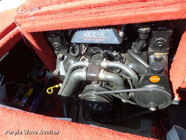 image for item EQ9190 1996 Glastron GS185BR boat