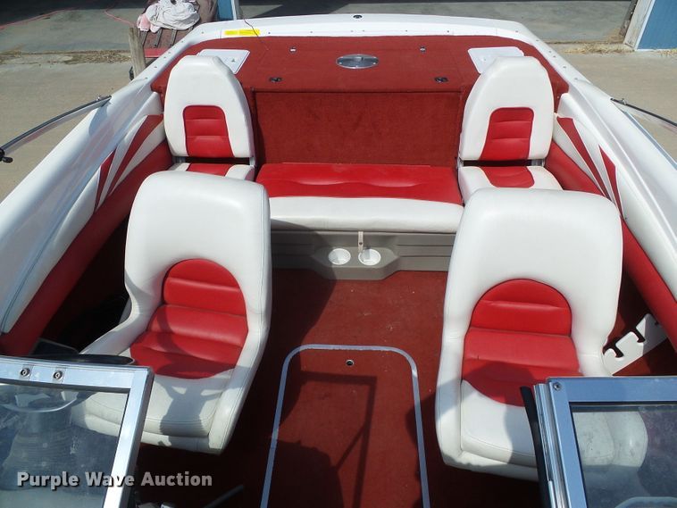 image for item EQ9190 1996 Glastron GS185BR boat