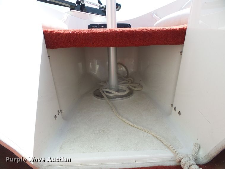 image for item EQ9190 1996 Glastron GS185BR boat