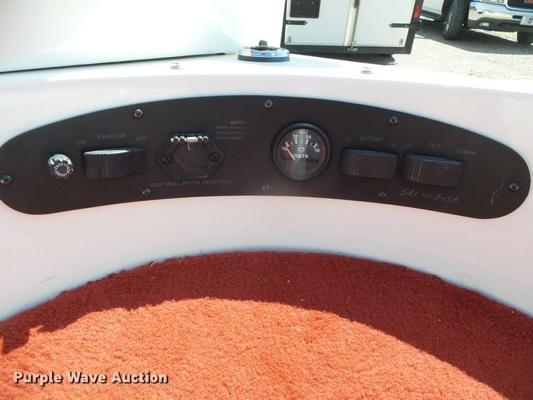 image for item EQ9190 1996 Glastron GS185BR boat