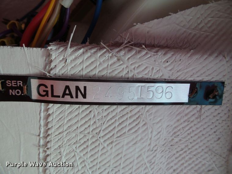 image for item EQ9190 1996 Glastron GS185BR boat