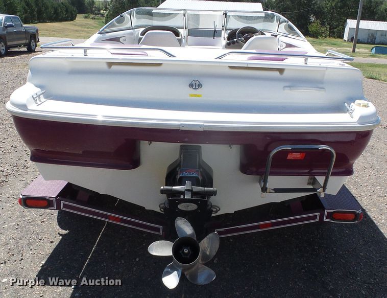 image for item EQ9191 1997 Glastron GS205BR boat