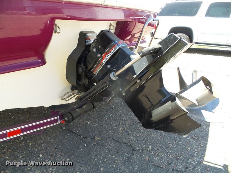 image for item EQ9191 1997 Glastron GS205BR boat