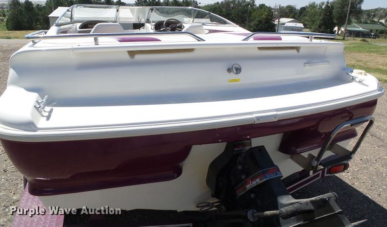 image for item EQ9191 1997 Glastron GS205BR boat