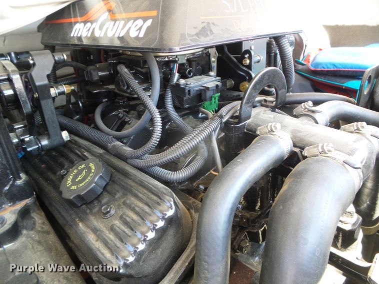 image for item EQ9191 1997 Glastron GS205BR boat