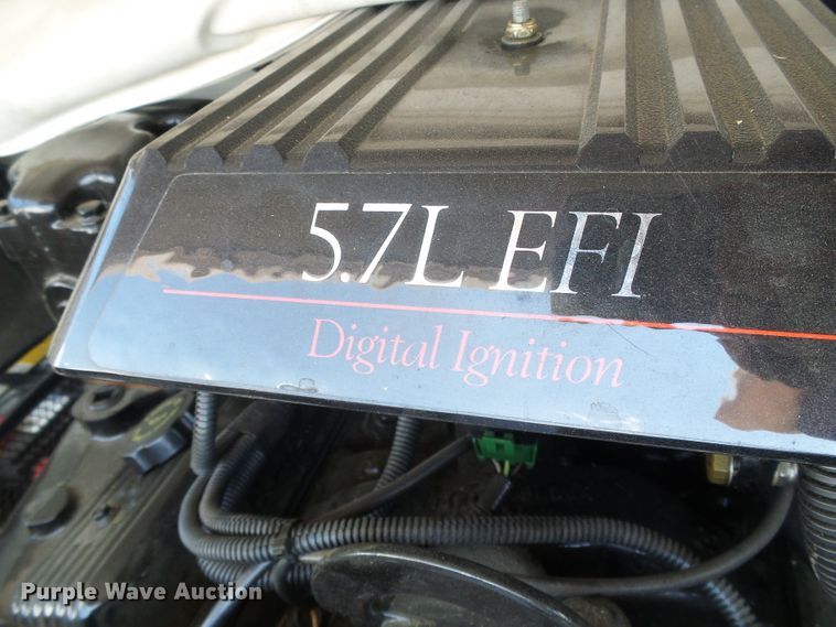 image for item EQ9191 1997 Glastron GS205BR boat