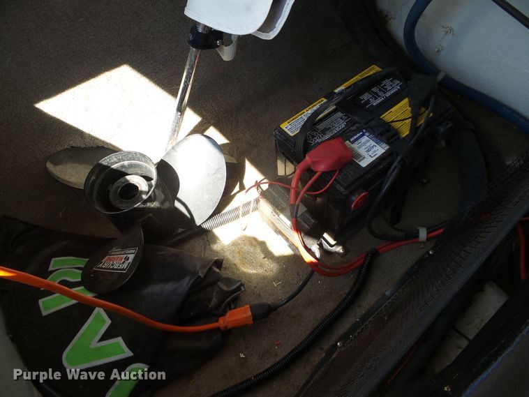 image for item EQ9191 1997 Glastron GS205BR boat