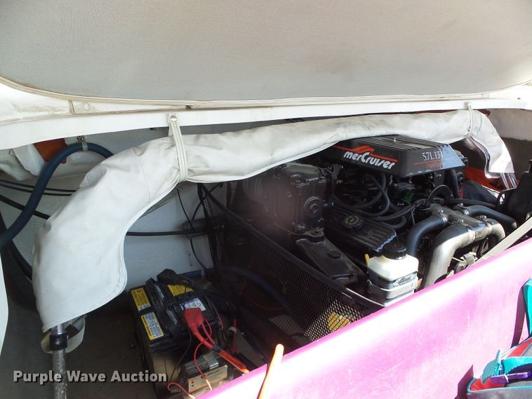 image for item EQ9191 1997 Glastron GS205BR boat