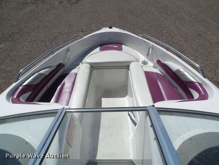 image for item EQ9191 1997 Glastron GS205BR boat