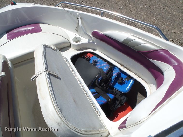 image for item EQ9191 1997 Glastron GS205BR boat