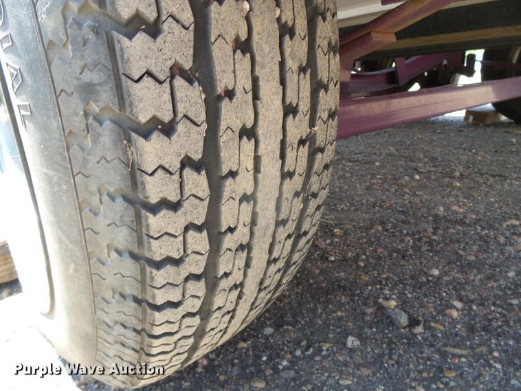 image for item EQ9191 1997 Glastron GS205BR boat