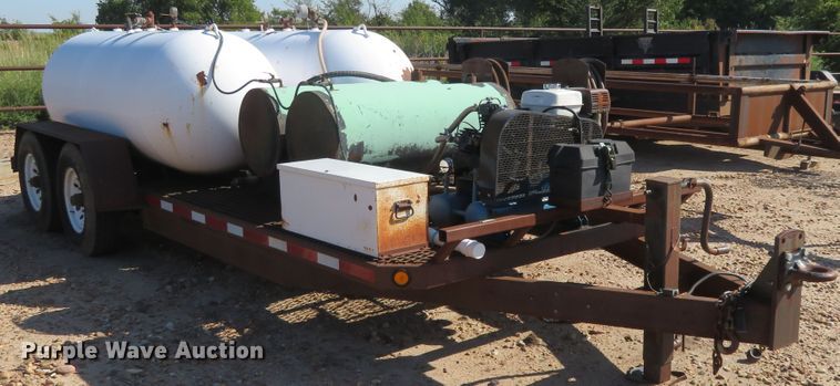 image for item EQ9290 2006 shop built utility trailer