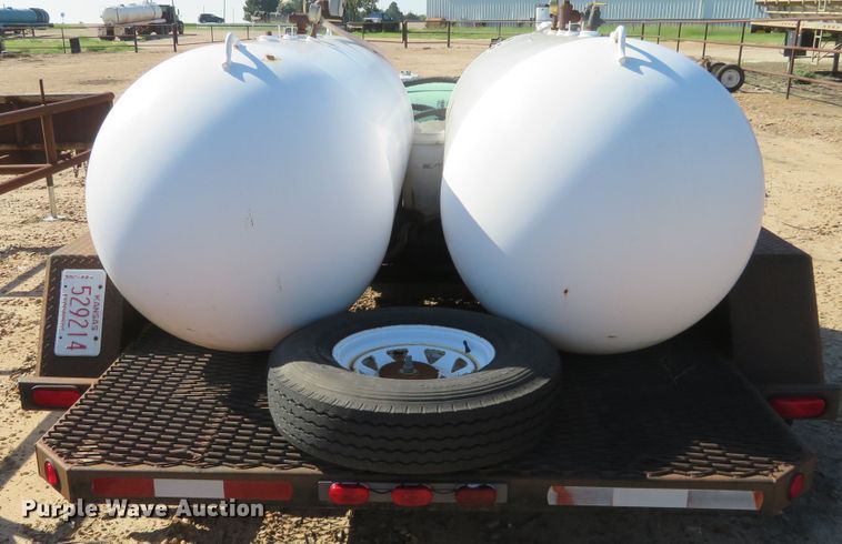 image for item EQ9290 2006 shop built utility trailer