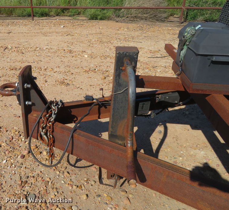 image for item EQ9290 2006 shop built utility trailer