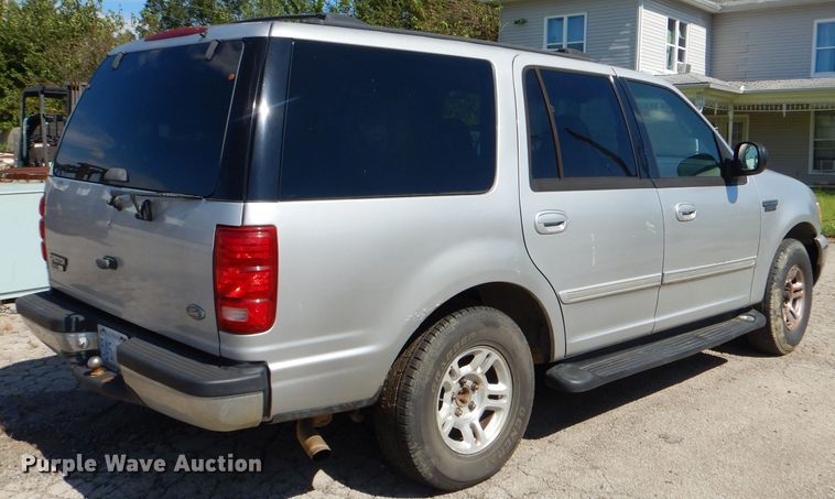 image for item EY9259 2001 Ford Expedition XLT SUV
