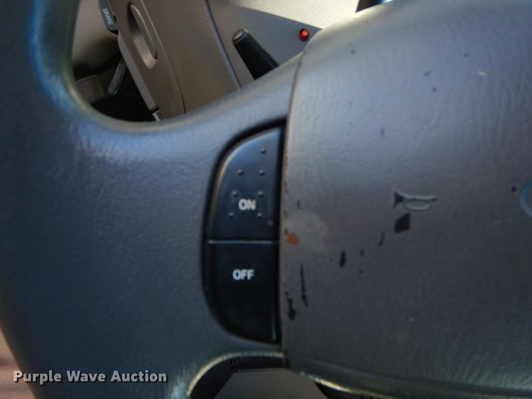 image for item EY9259 2001 Ford Expedition XLT SUV