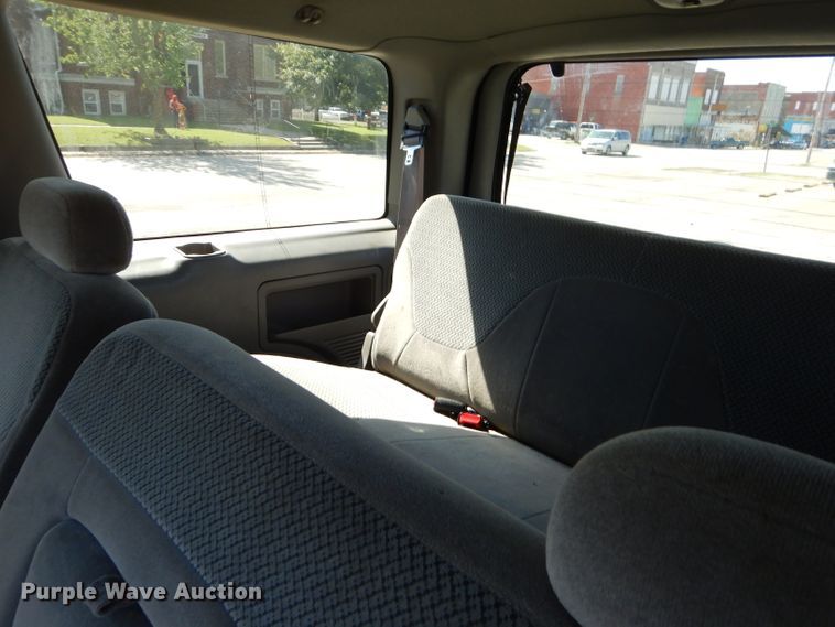 image for item EY9259 2001 Ford Expedition XLT SUV