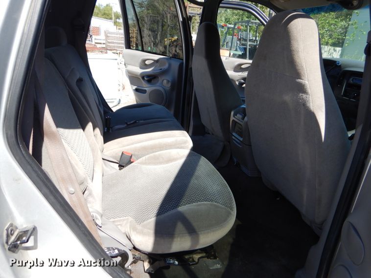 image for item EY9259 2001 Ford Expedition XLT SUV