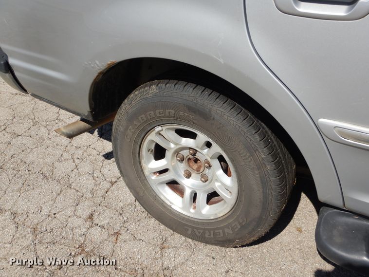 image for item EY9259 2001 Ford Expedition XLT SUV