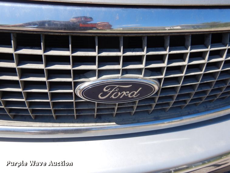 image for item EY9259 2001 Ford Expedition XLT SUV