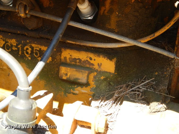 image for item EY9264 Case 1530 skid steer