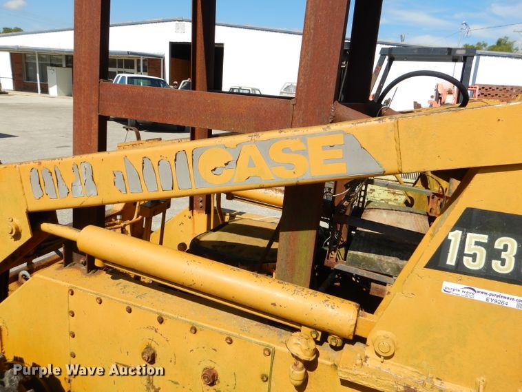 image for item EY9264 Case 1530 skid steer