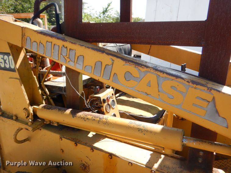 image for item EY9264 Case 1530 skid steer