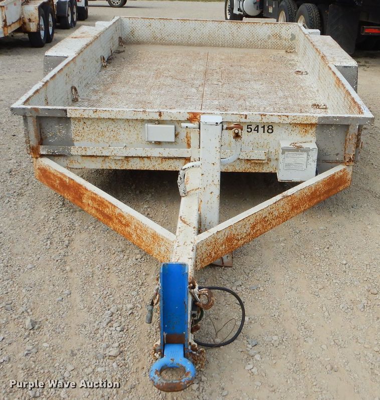 image for item EY9268 1993 Towmaster utility trailer
