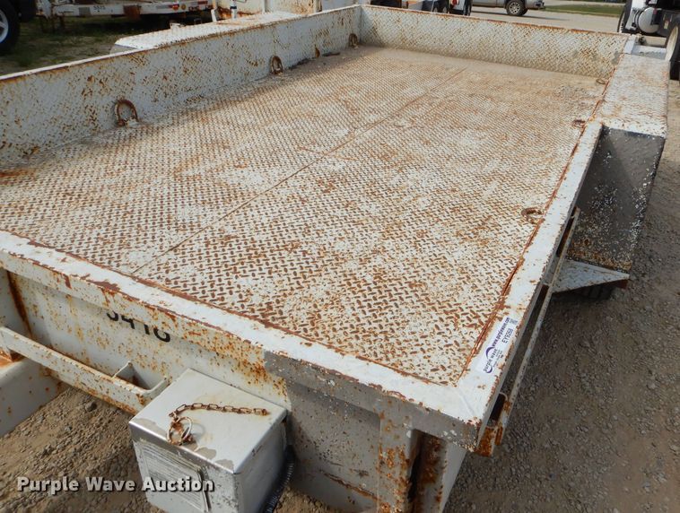 image for item EY9268 1993 Towmaster utility trailer