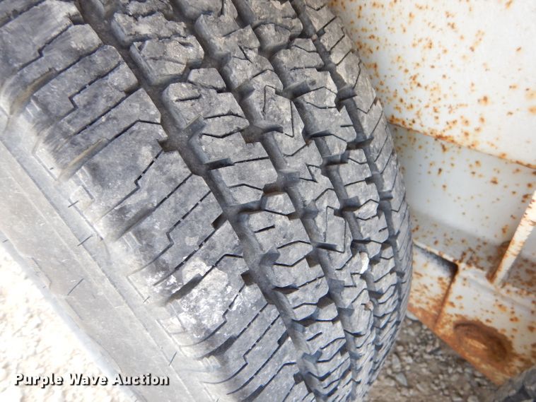 image for item EY9268 1993 Towmaster utility trailer