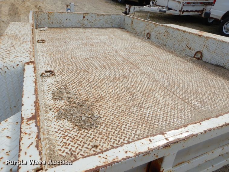 image for item EY9268 1993 Towmaster utility trailer