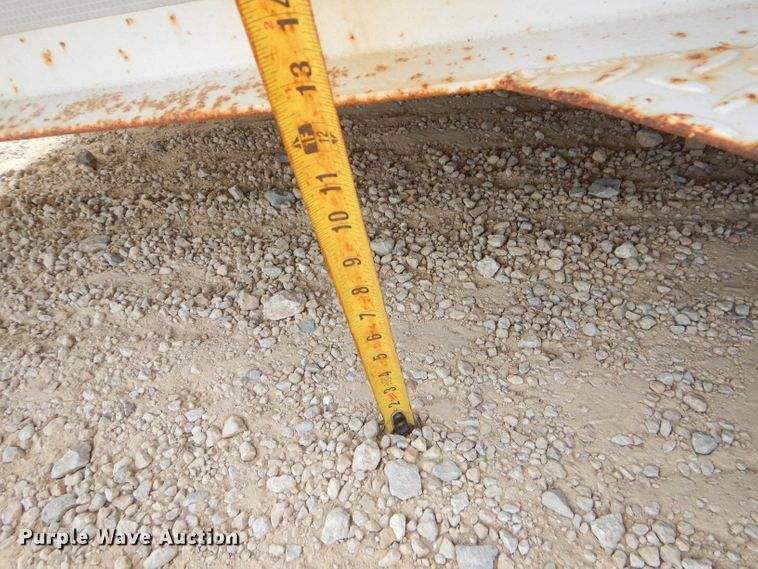 image for item EY9268 1993 Towmaster utility trailer