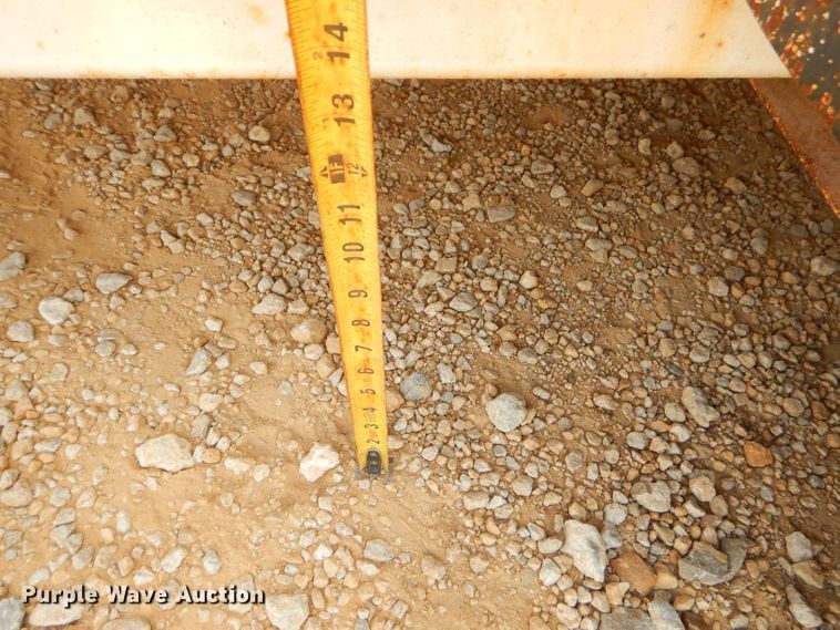 image for item EY9270 1991 Towmaster utility trailer