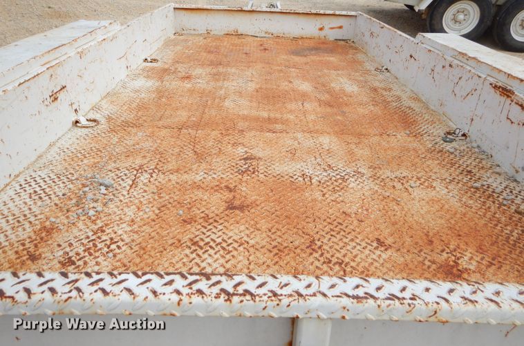 image for item EY9270 1991 Towmaster utility trailer