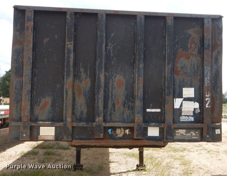 image for item EY9271 1986 Trailmobile F71T-5EAI flatbed trailer