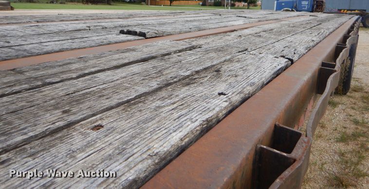 image for item EY9271 1986 Trailmobile F71T-5EAI flatbed trailer