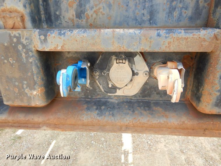 image for item EY9271 1986 Trailmobile F71T-5EAI flatbed trailer