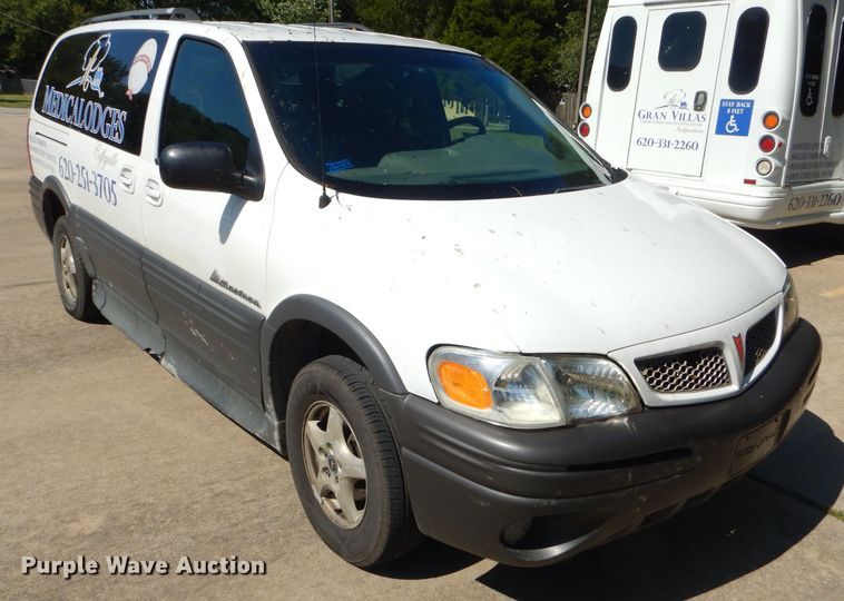 image for item FC9997 2004 Pontiac Montana handicap accessible van