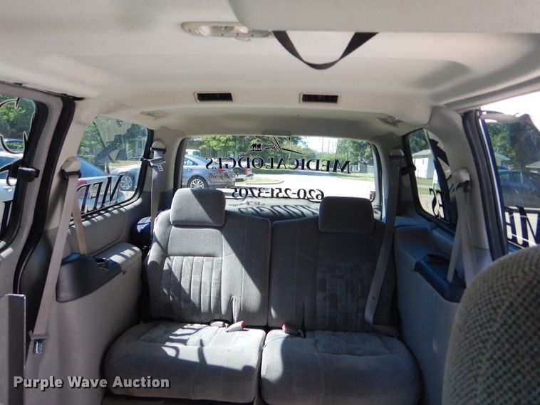 image for item FC9997 2004 Pontiac Montana handicap accessible van