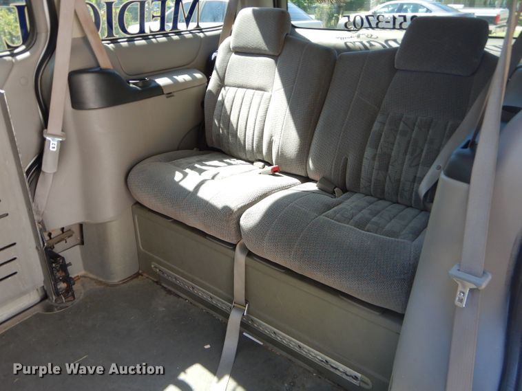image for item FC9997 2004 Pontiac Montana handicap accessible van