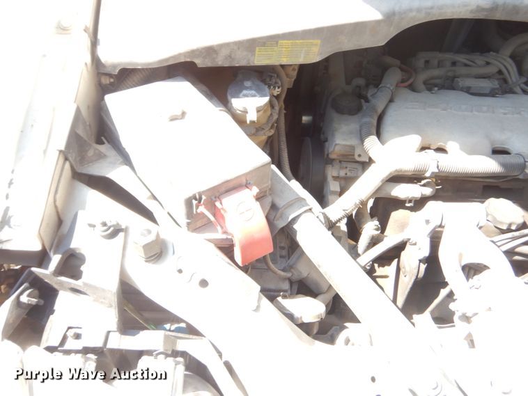 image for item FC9997 2004 Pontiac Montana handicap accessible van