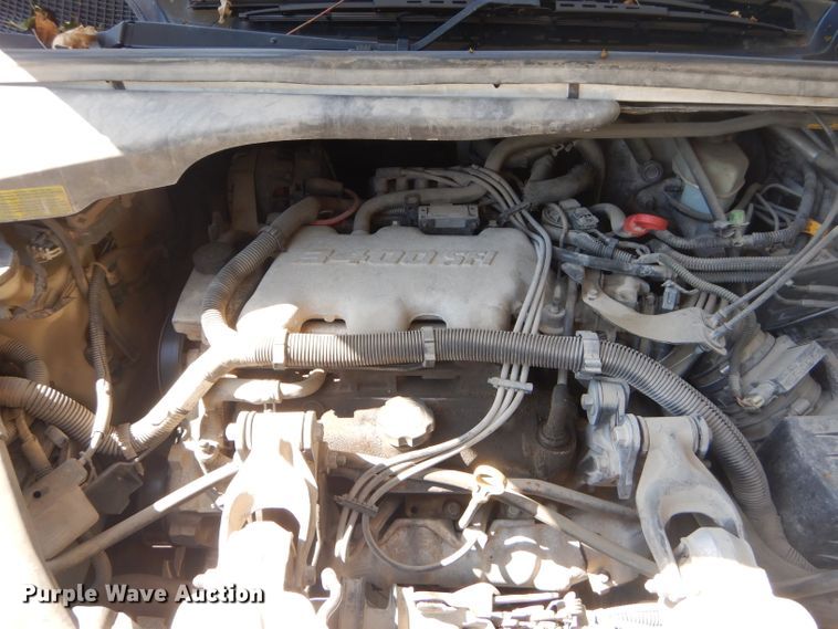 image for item FC9997 2004 Pontiac Montana handicap accessible van